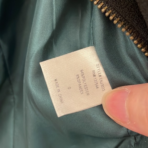 Stylish black blazer with teal lining - Picture 3 of 9